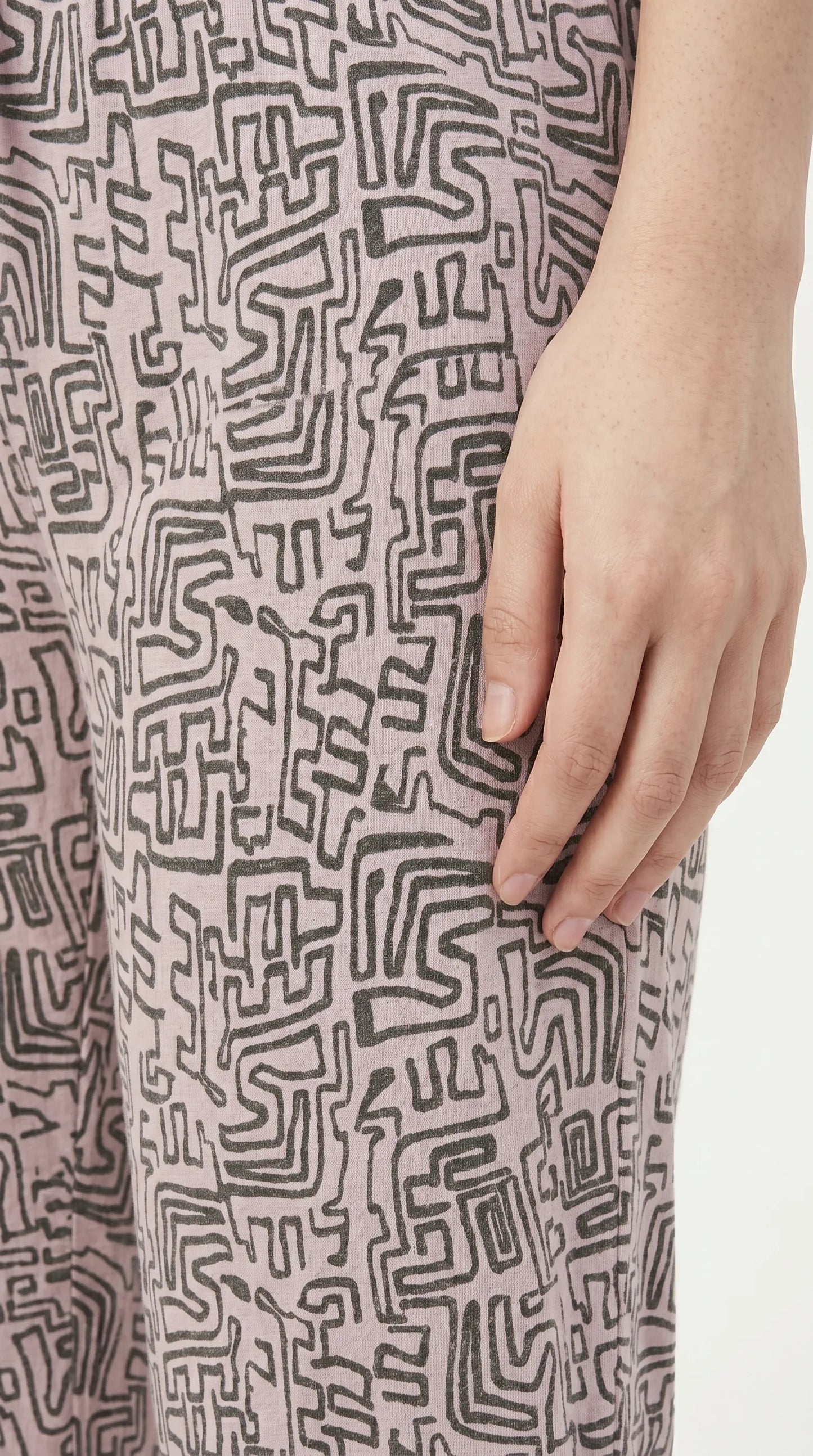 Pastel Soft Elastic Waist Printed Capri Pants | Kidley