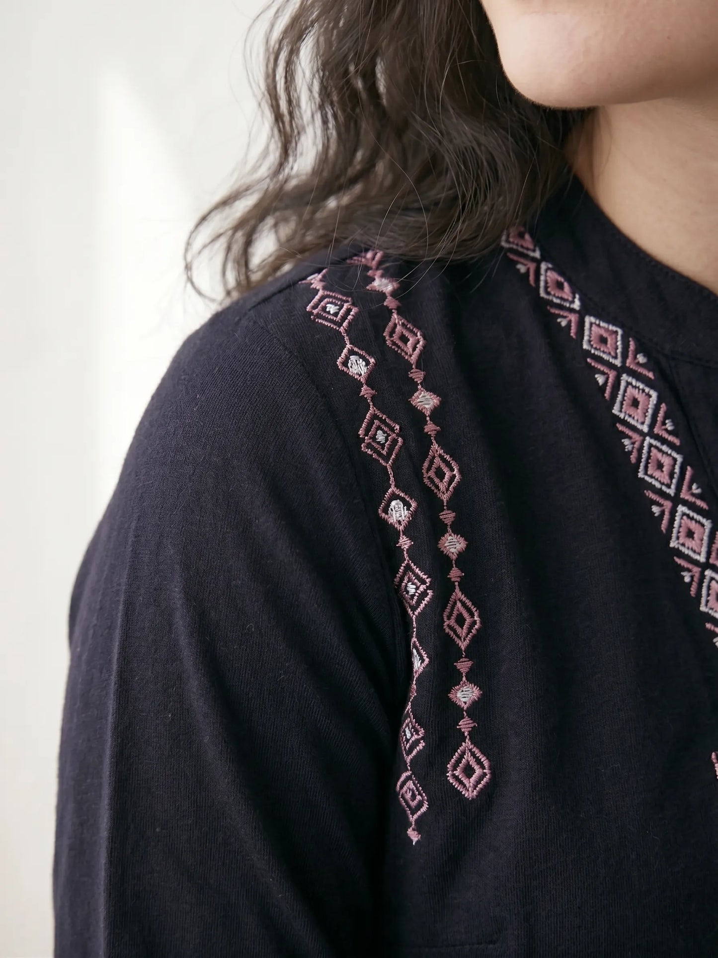 Black printed Short Kurti Tunic Tops for Women's | Kidley